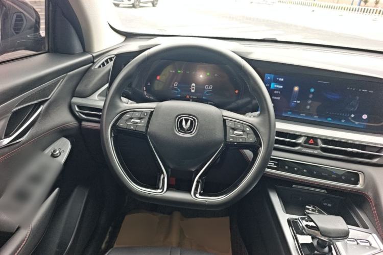 Used CHANGAN CS75 PLUS 2022 1.5T Automatic Luxury Model Steering Wheel