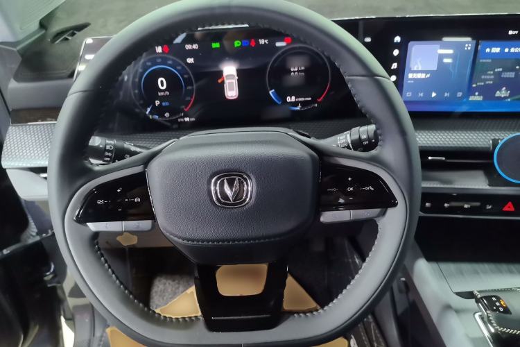 Used CHANGAN CS75 PLUS 2022 2nd Generation 1.5T Automatic Prestige Version Steering Wheel