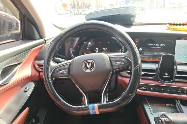 Used CHANGAN CS75 PLUS 2022 1.5T Automatic Luxury Model Steering Wheel