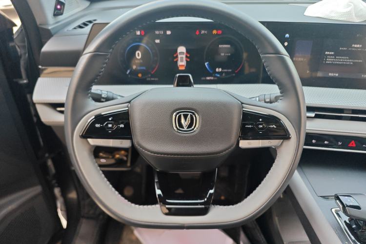 Used CHANGAN CS75 PLUS 2022 2nd Generation 1.5T Automatic Pilot Version Steering Wheel