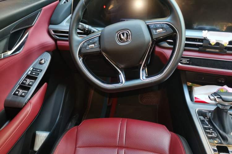 Used CHANGAN CS75 PLUS 2022 Classic Edition 1.5T Automatic Pioneer Model Steering Wheel