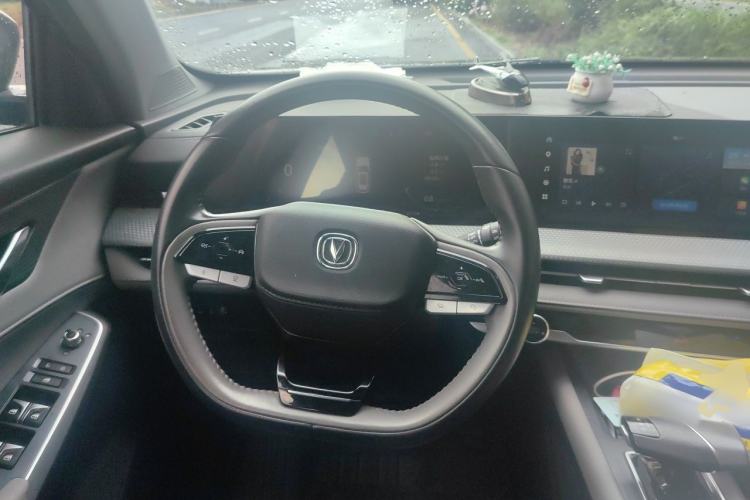Used CHANGAN CS75 PLUS 2022 2nd Generation 1.5T Automatic Prestige Version Steering Wheel