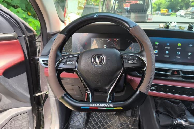 Used CHANGAN CS75 PLUS 2022 1.5T Automatic Elite Version Steering Wheel