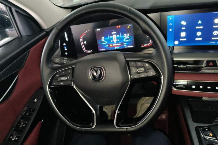 Used CHANGAN CS75 PLUS 2022 1.5T Automatic Luxury Model Steering Wheel