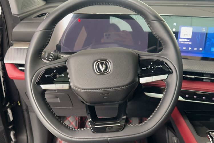 Used CHANGAN CS75 PLUS 2022 2nd Generation 1.5T Automatic Prestige Version Steering Wheel