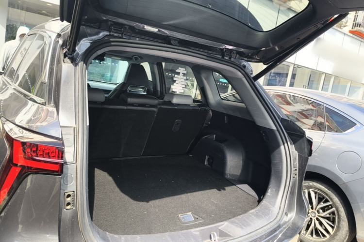 Used CHANGAN CS75 PLUS 2022 2nd Generation 1.5T Automatic Prestige Version Trunk