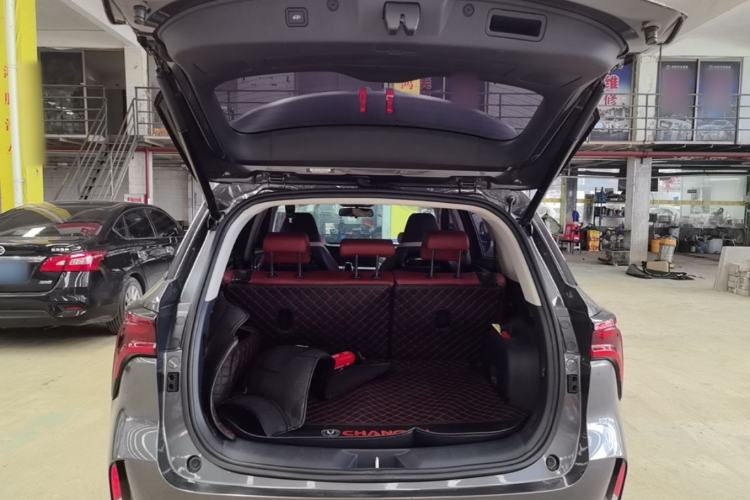 Used CHANGAN CS75 PLUS 2022 2.0T Automatic Pilot Version Trunk