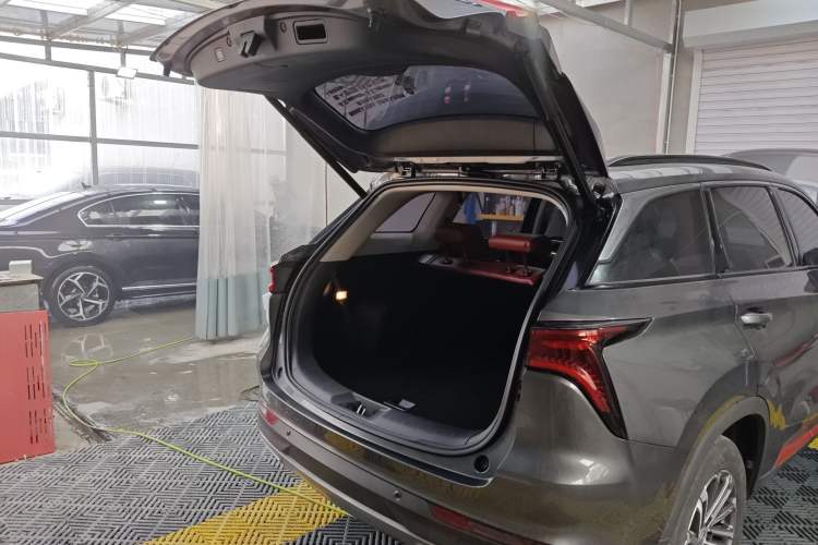 Used CHANGAN CS75 PLUS 2022 1.5T Automatic Prestige Model Trunk