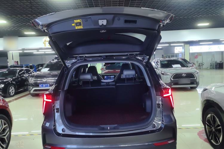 Used CHANGAN CS75 PLUS 2022 2nd Generation 1.5T Automatic Prestige Version Trunk