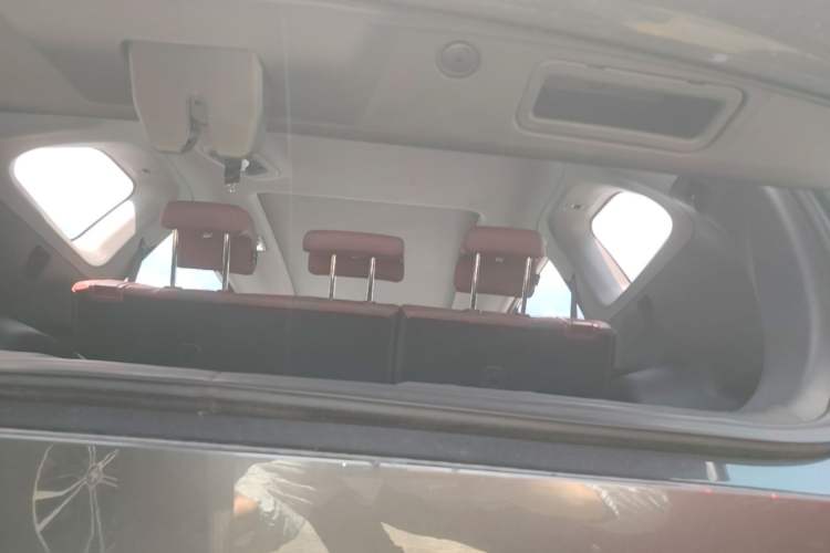 Used CHANGAN CS75 PLUS 2022 Second-Generation 2.0T Automatic Prestige Model Trunk