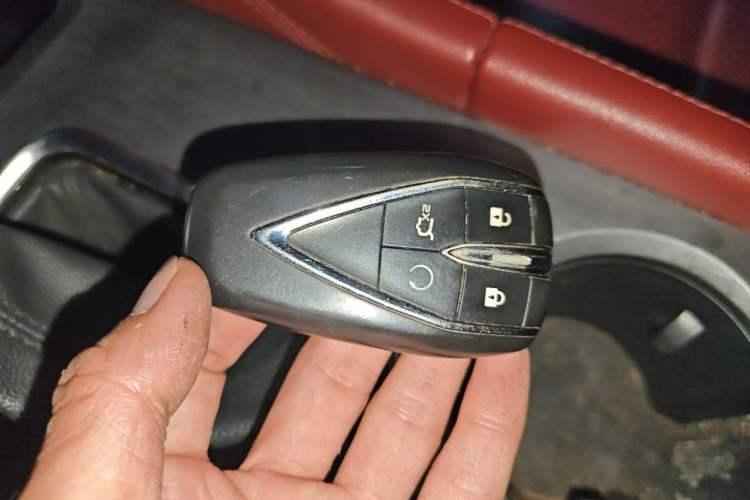 Used CHANGAN CS75 PLUS 2022 Classic Edition 1.5T Automatic Pioneer Model Vehicle Key