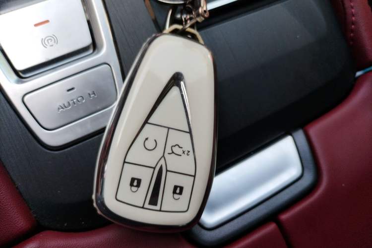 Used CHANGAN CS75 PLUS 2022 2nd Generation 1.5T Automatic Pilot Version Vehicle Key