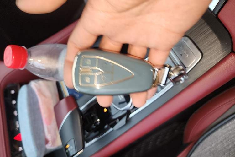 Used CHANGAN CS75 PLUS 2022 2nd Generation 1.5T Automatic Prestige Version Vehicle Key