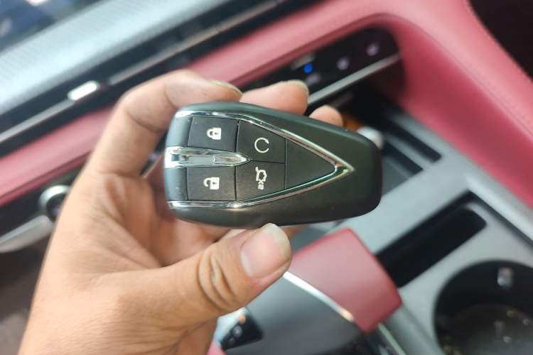 Used CHANGAN CS75 PLUS 2022 2nd Generation 1.5T Automatic Prestige Version Vehicle Key