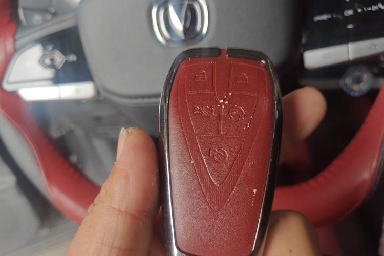 Used CHANGAN CS75 PLUS 2022 2nd Generation 1.5T Automatic Prestige Version Vehicle Key