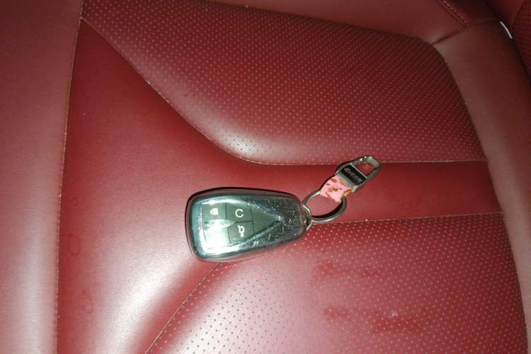 Used CHANGAN CS75 PLUS 2022 2.0T Automatic Pilot Version Vehicle Key