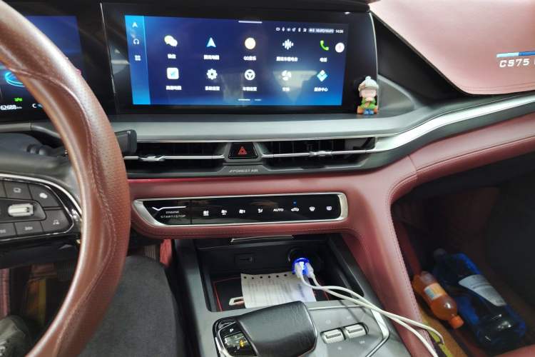 Used CHANGAN CS75 PLUS 2022 2.0T Automatic Flagship Edition Audio And AC Panel