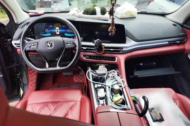 Used CHANGAN CS75 PLUS 2022 2.0T Automatic Flagship Edition Center Console
