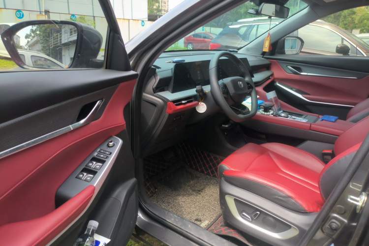 Used CHANGAN CS75 PLUS 2022 2nd Generation 1.5T Automatic Prestige Version Driver Seat