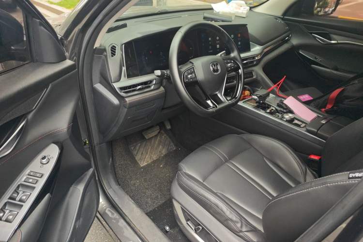 Used CHANGAN CS75 PLUS 2022 1.5T Automatic Luxury Model Driver Seat