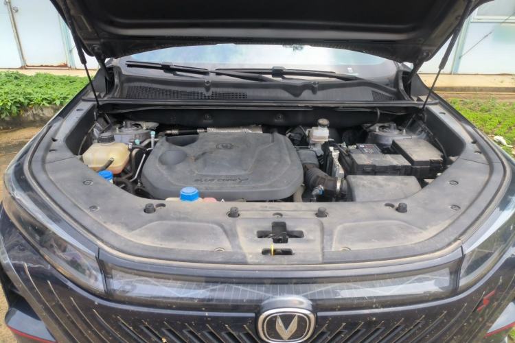 Used CHANGAN CS75 PLUS 2022 2nd Generation 1.5T Automatic Prestige Version Engine Bay