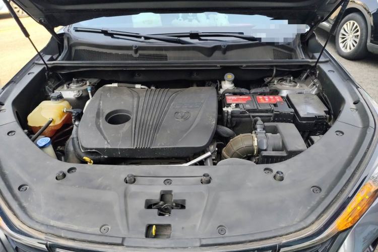 Used CHANGAN CS75 PLUS 2022 2.0T Automatic Flagship Edition Engine Bay
