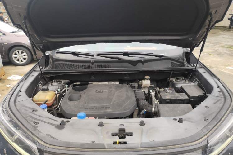 Used CHANGAN CS75 PLUS 2022 2nd Generation 1.5T Automatic Prestige Version Engine Bay