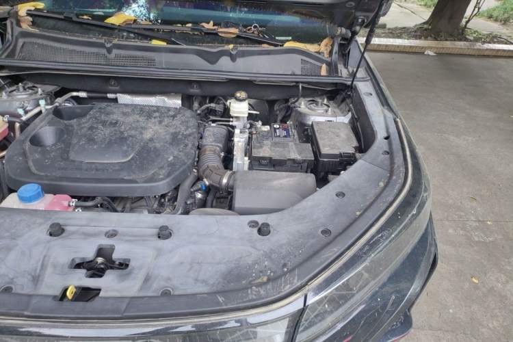 Used CHANGAN CS75 PLUS 2022 2nd Generation 1.5T Automatic Prestige Version Engine Bay Left
