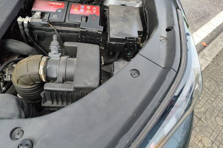 Used CHANGAN CS75 PLUS 2022 2.0T Automatic Flagship Edition Engine Bay Left
