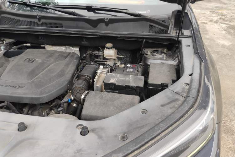 Used CHANGAN CS75 PLUS 2022 2nd Generation 1.5T Automatic Prestige Version Engine Bay Left
