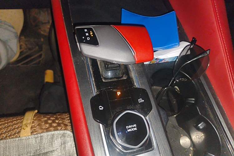 Used CHANGAN CS75 PLUS 2022 2nd Generation 1.5T Automatic Luxury Edition Gear Lever
