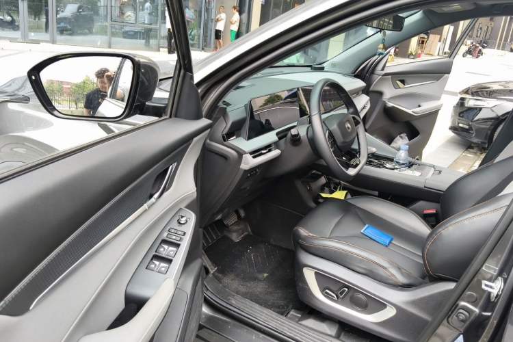 Used CHANGAN CS75 PLUS 2022 2nd Generation 1.5T Automatic Pilot Version Interior 3