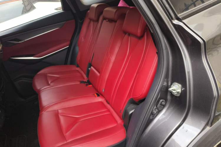 Used CHANGAN CS75 PLUS 2022 2nd Generation 1.5T Automatic Luxury Edition Left Rear Seat
