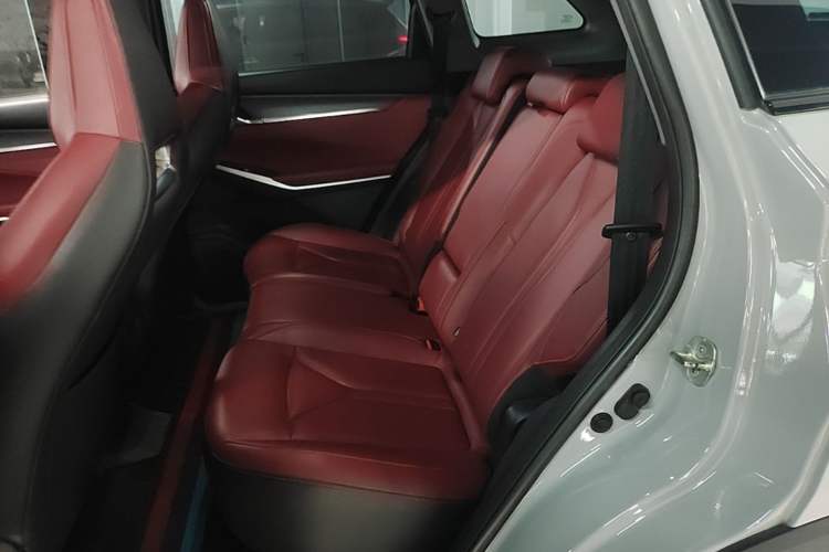Used CHANGAN CS75 PLUS 2022 2nd Generation 1.5T Automatic Pilot Version Left Rear Seat