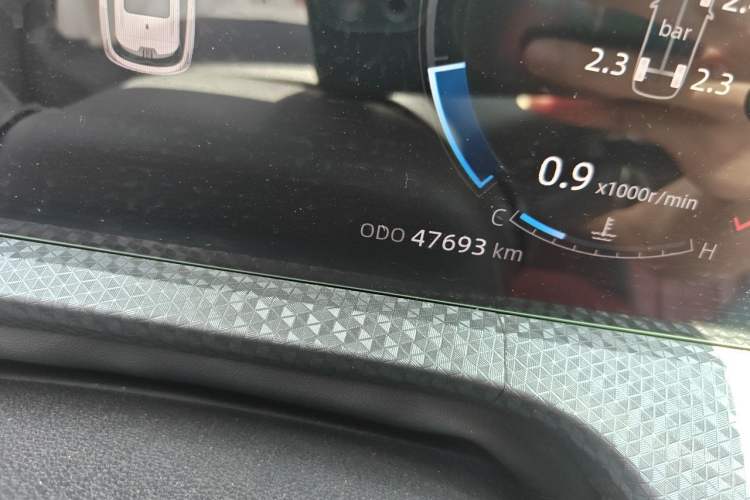 Used CHANGAN CS75 PLUS 2022 2nd Generation 1.5T Automatic Luxury Edition Odometer Close Up