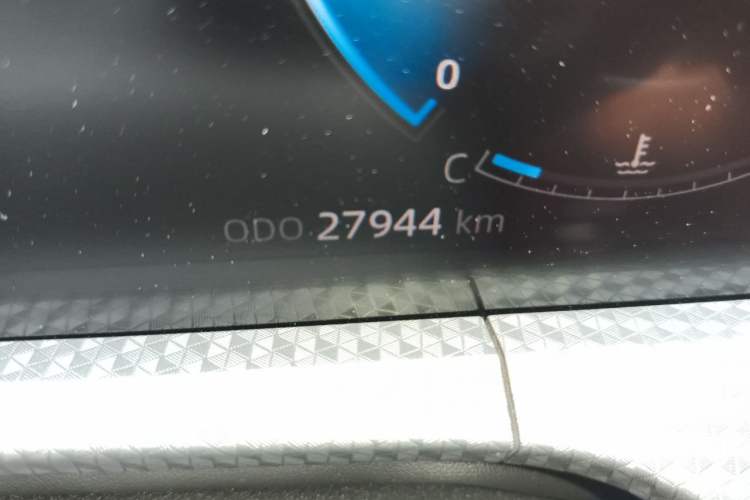 Used CHANGAN CS75 PLUS 2022 2nd Generation 1.5T Automatic Luxury Edition Odometer Close Up