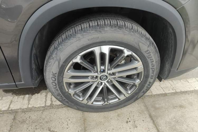 Used CHANGAN CS75 PLUS 2022 1.5T Automatic Luxury Model Right Front Wheel Hub