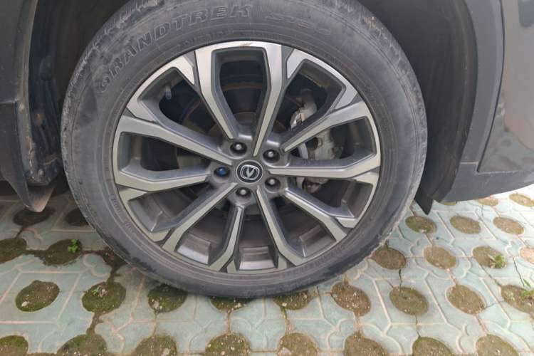 Used CHANGAN CS75 PLUS 2022 2.0T Automatic Pilot Version Right Front Wheel Hub