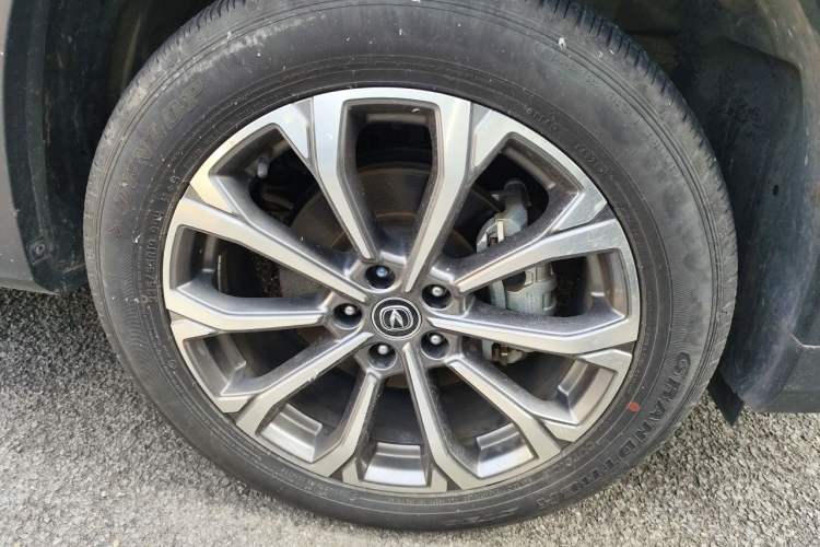Used CHANGAN CS75 PLUS 2022 2.0T Automatic Flagship Edition Right Front Wheel Hub
