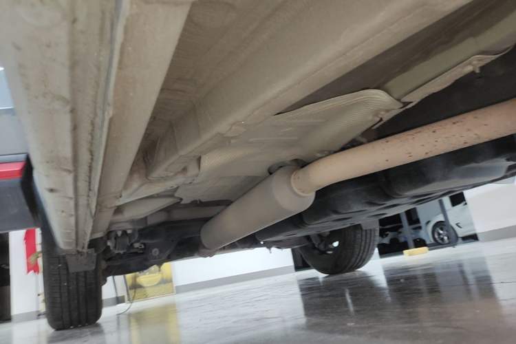 Used CHANGAN CS75 PLUS 2022 2nd Generation 1.5T Automatic Pilot Version Right Side Sill