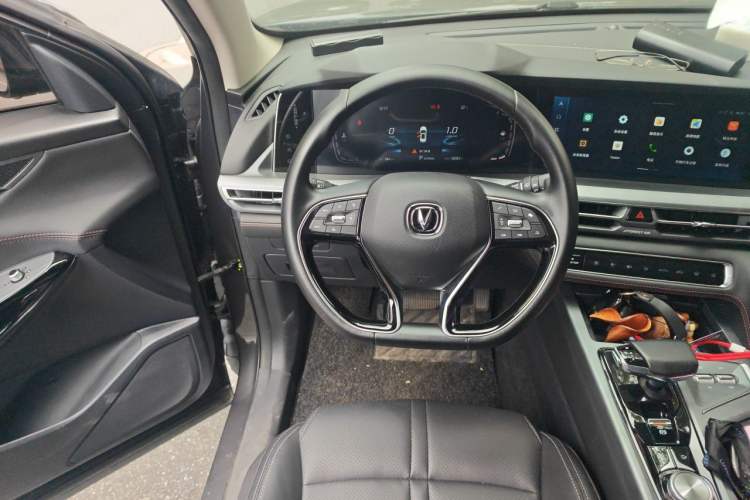 Used CHANGAN CS75 PLUS 2022 1.5T Automatic Luxury Model Steering Wheel