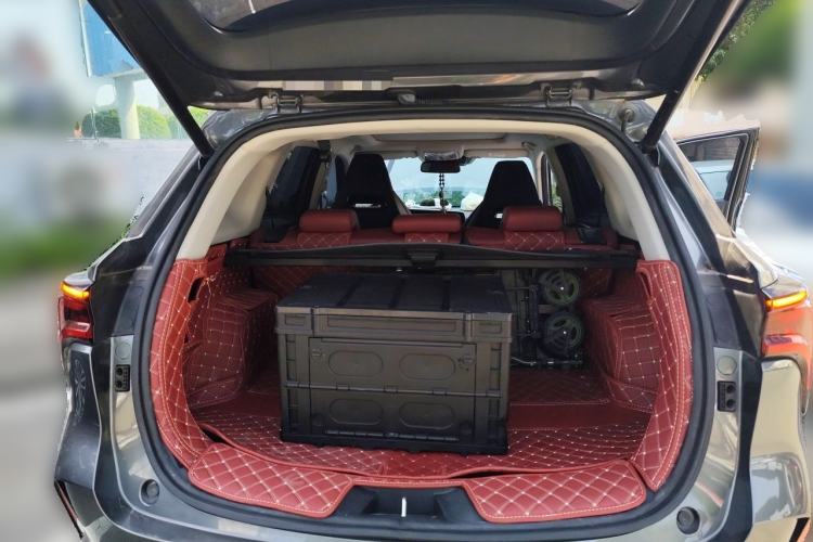 Used CHANGAN CS75 PLUS 2022 2.0T Automatic Flagship Edition Trunk