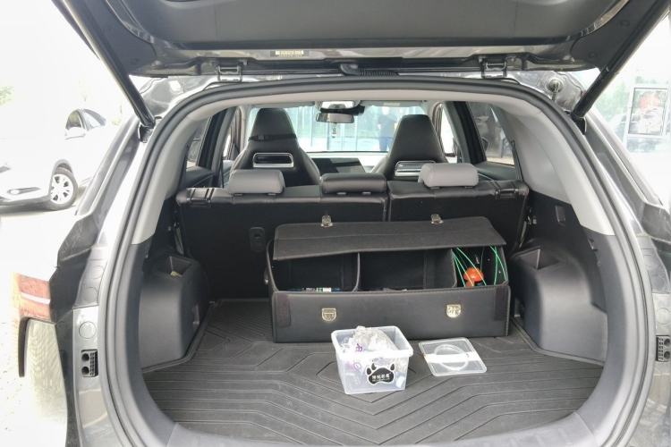 Used CHANGAN CS75 PLUS 2022 2nd Generation 1.5T Automatic Pilot Version Trunk