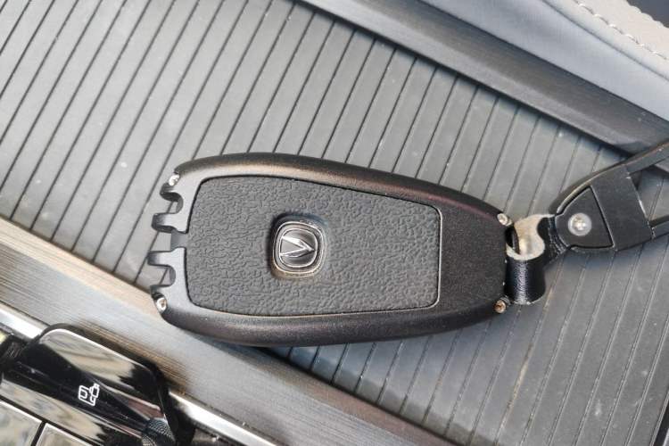Used CHANGAN CS75 PLUS 2022 Second-Generation 2.0T Automatic Prestige Model Vehicle Key