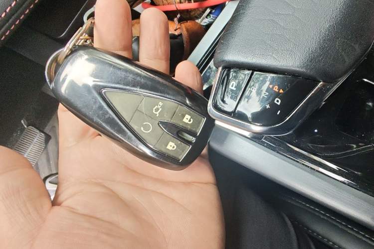 Used CHANGAN CS75 PLUS 2022 1.5T Automatic Luxury Model Vehicle Key