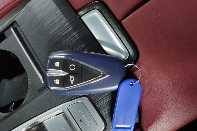 Used CHANGAN CS75 PLUS 2022 2nd Generation 1.5T Automatic Pilot Version Vehicle Key