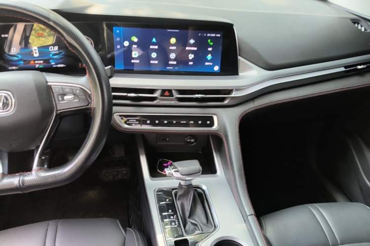 Used CHANGAN CS75 PLUS 2022 Classic Edition 1.5T Automatic Pioneer Model Audio And AC Panel