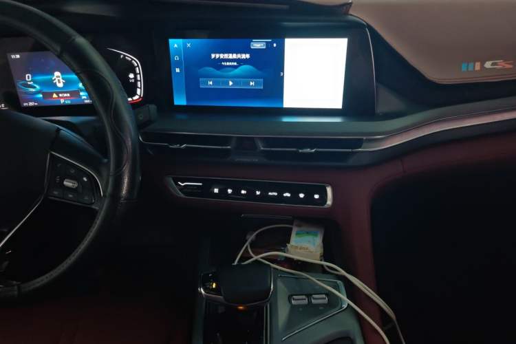 Used CHANGAN CS75 PLUS 2022 1.5T Automatic Luxury Model Audio And AC Panel