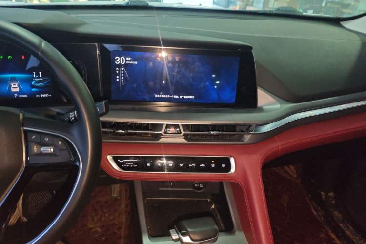 Used CHANGAN CS75 PLUS 2022 Classic Edition 1.5T Automatic Pioneer Model Audio And AC Panel