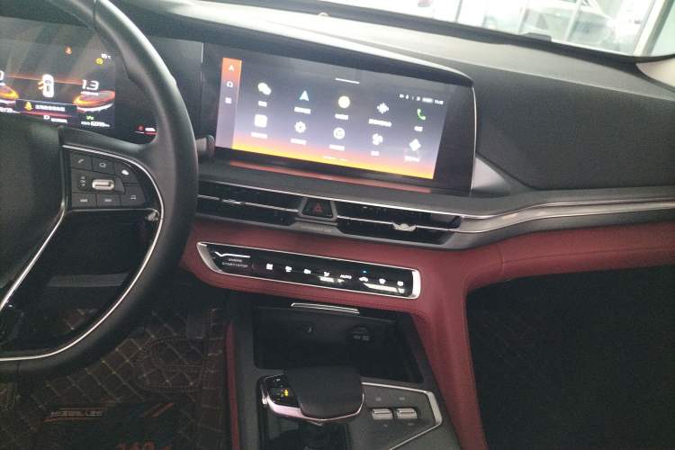 Used CHANGAN CS75 PLUS 2022 2.0T Automatic Pilot Version Audio And AC Panel